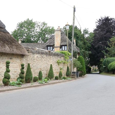 Little Lamb Cottage チッピング・カムデン エクステリア 写真